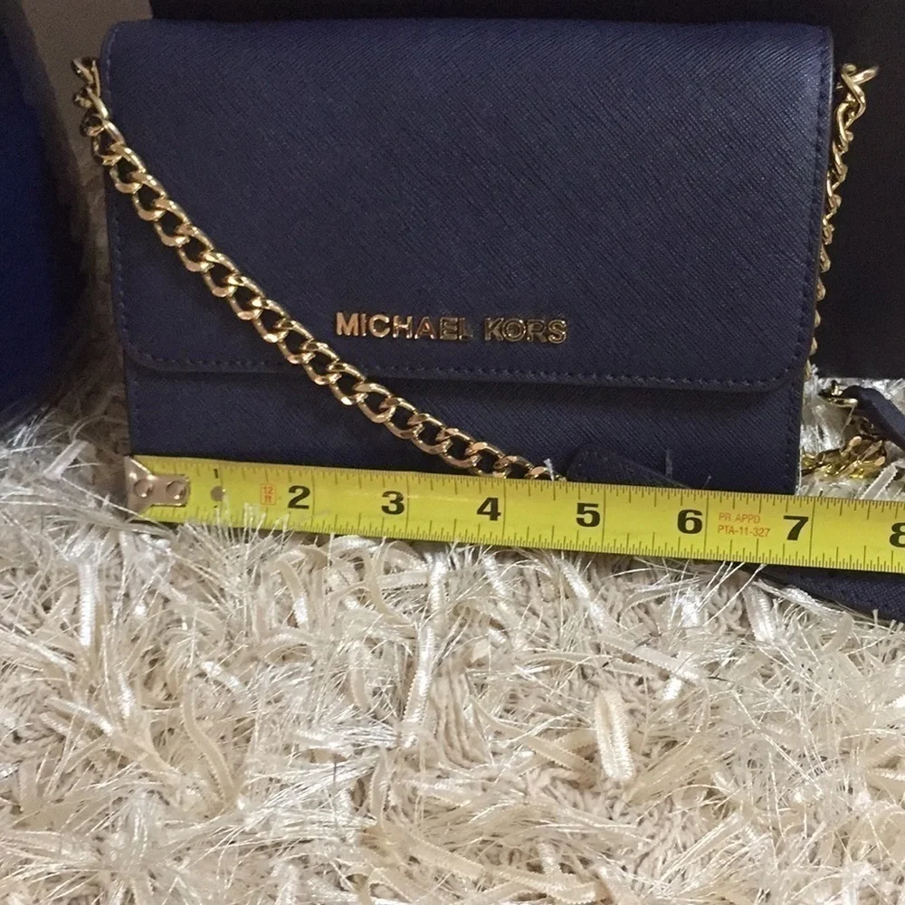 Michael Kors Jet Set Travel Phone Crossbody Bag